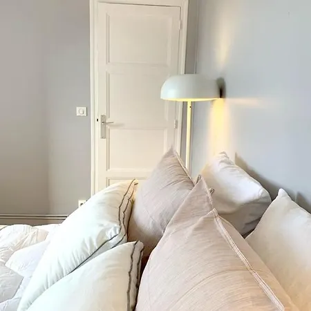 With 2 Bedrooms In With Wifi Apartment Granville